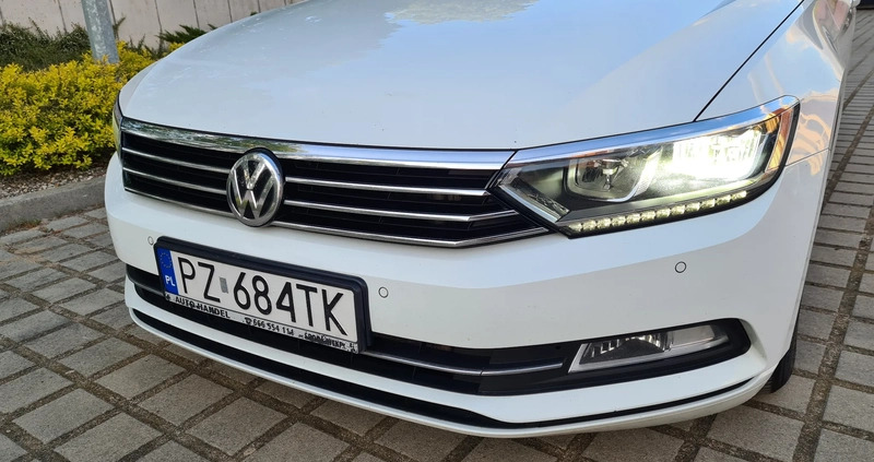 Volkswagen Passat cena 46950 przebieg: 278000, rok produkcji 2016 z Kostrzyn małe 667